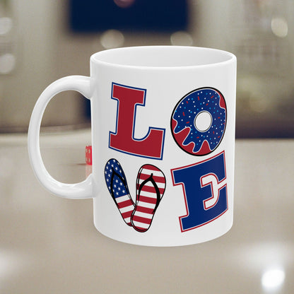 Patriotic Holiday Ceramic Mug - Love America Design